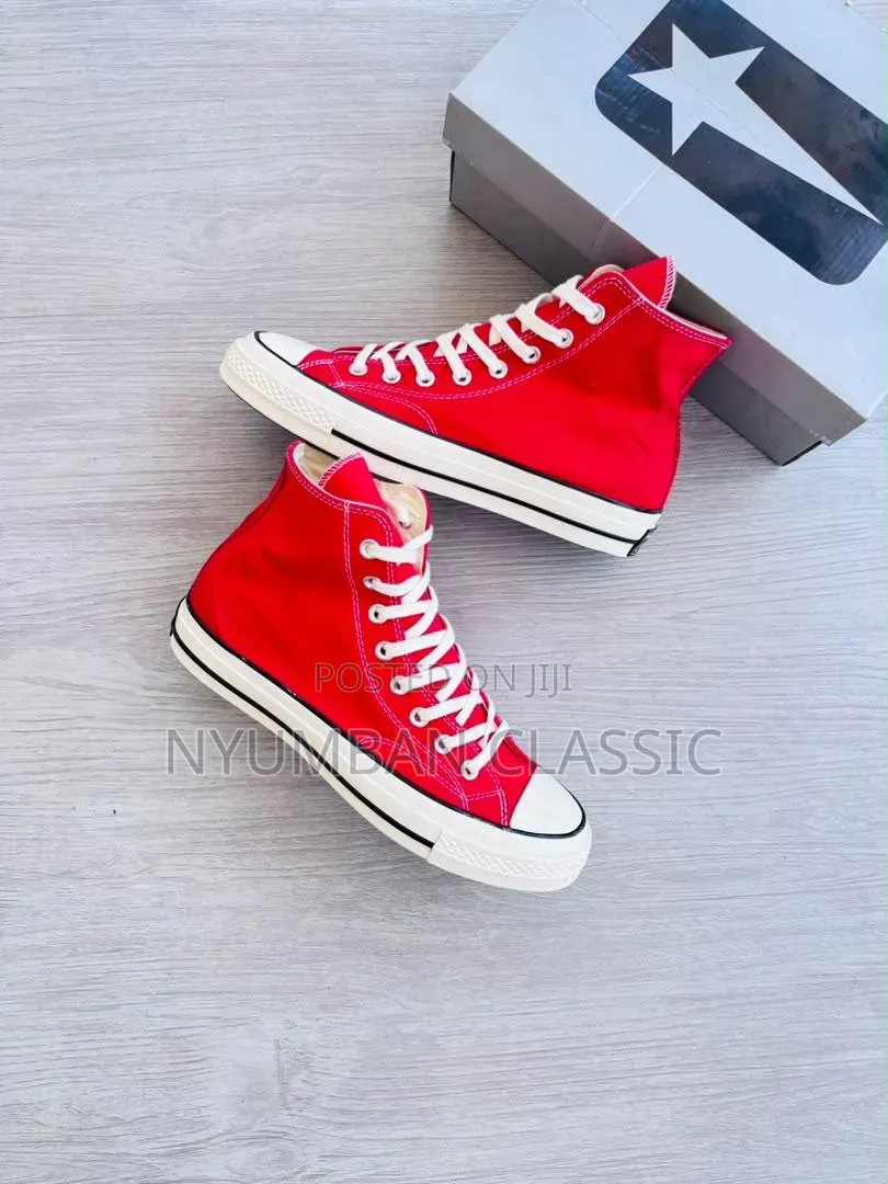 High Cat Converse All-Star Sneakers