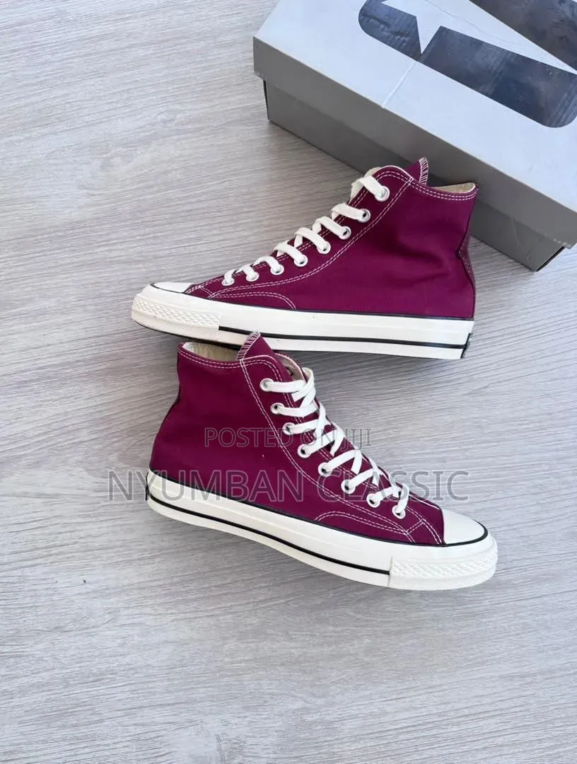 High Cat Converse All-Star Sneakers