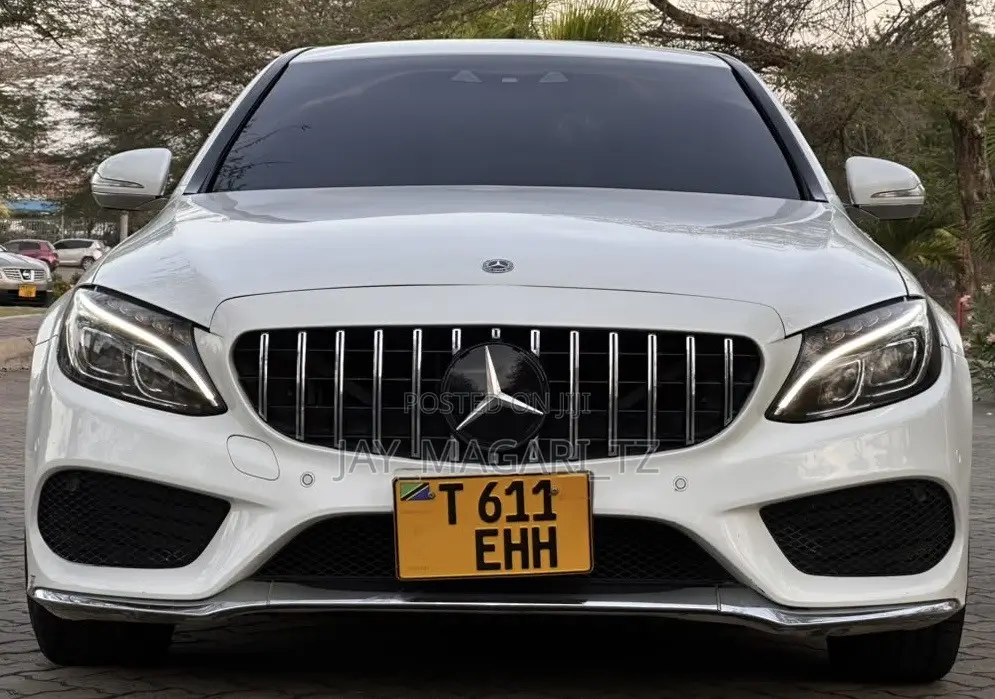 Mercedes-Benz C-Class 2014 White