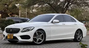 Mercedes-Benz C-Class 2014 White
