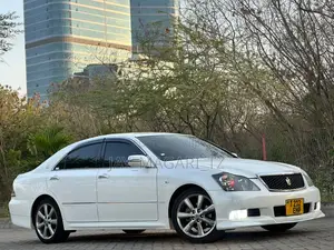 Toyota Crown 2007 White