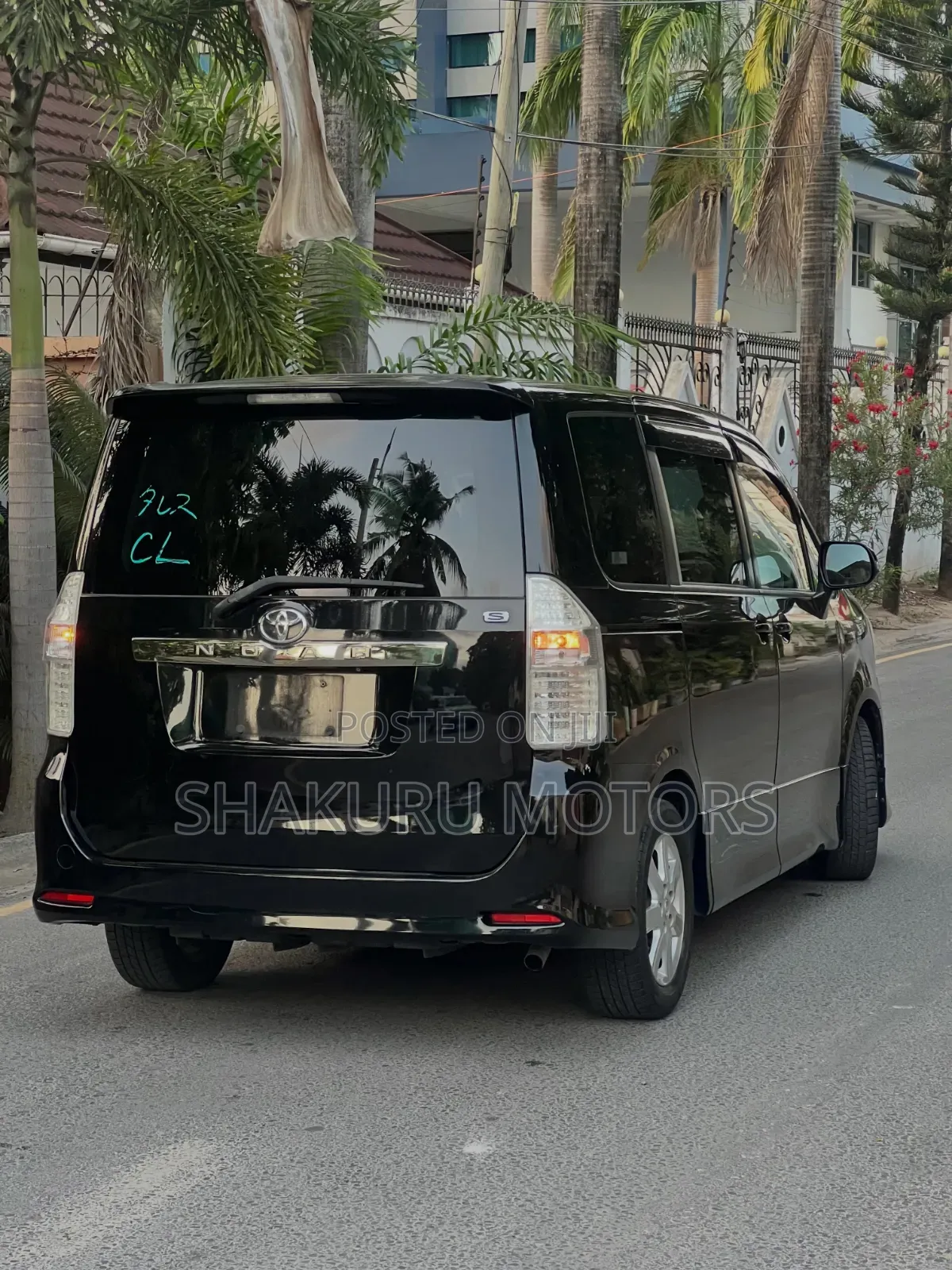 Toyota Noah 2009 Black
