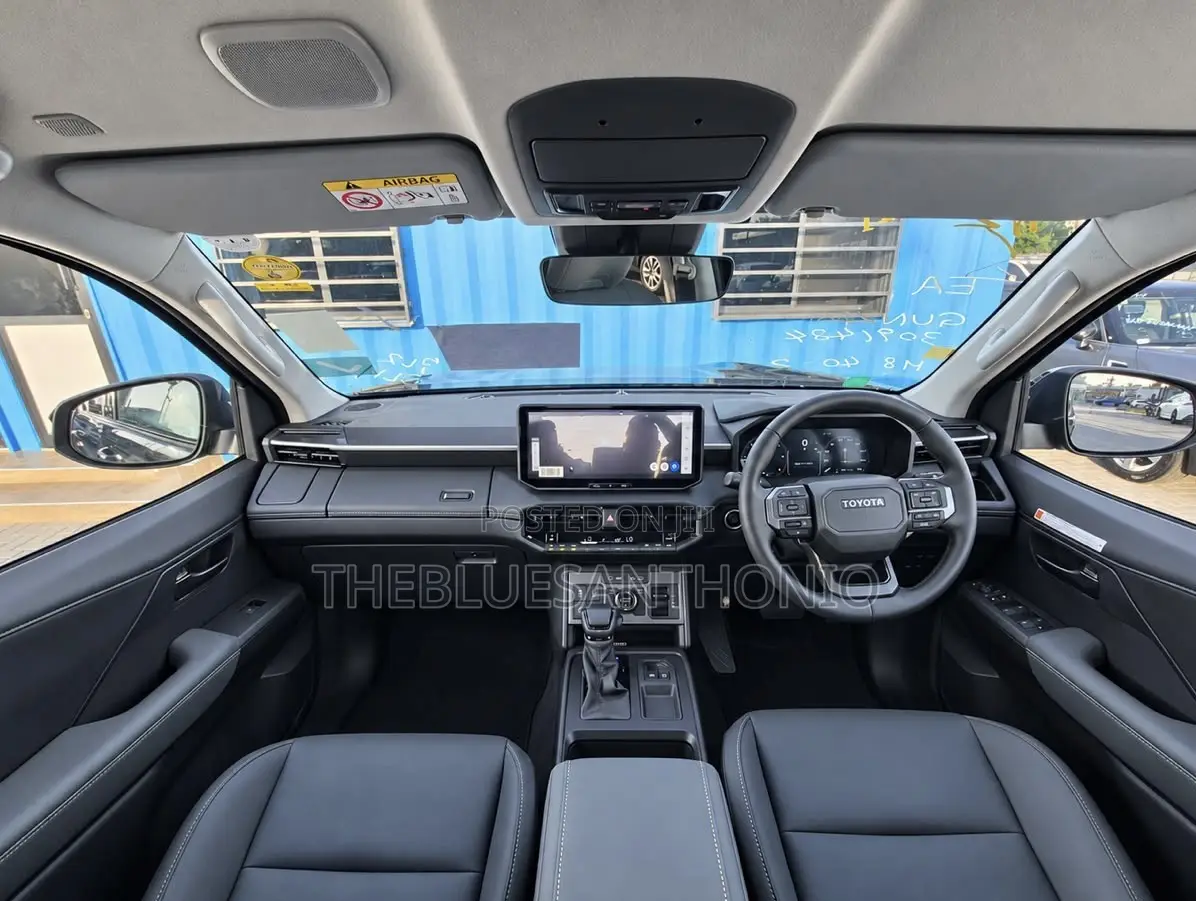 New Toyota Hilux GR-S 2026 Black