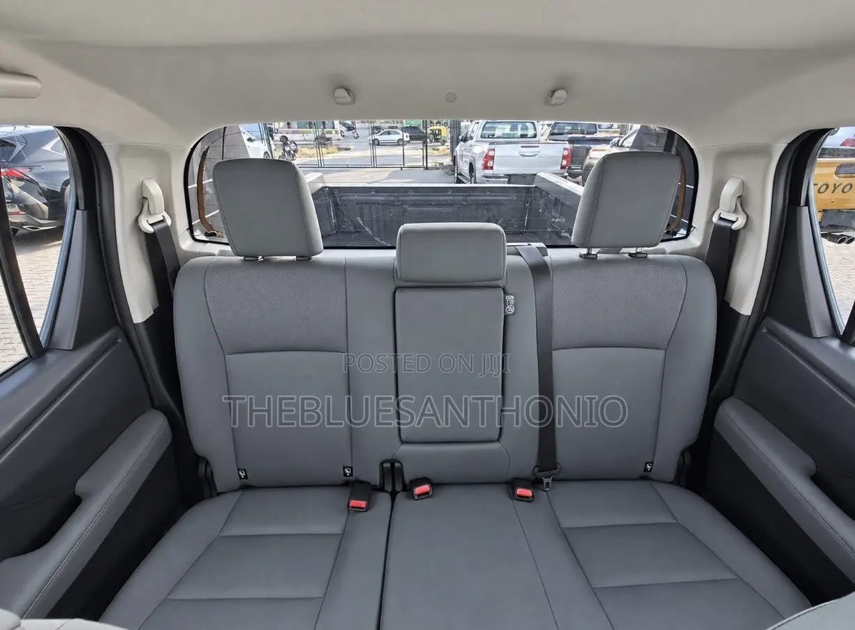 New Toyota Hilux GR-S 2026 Black