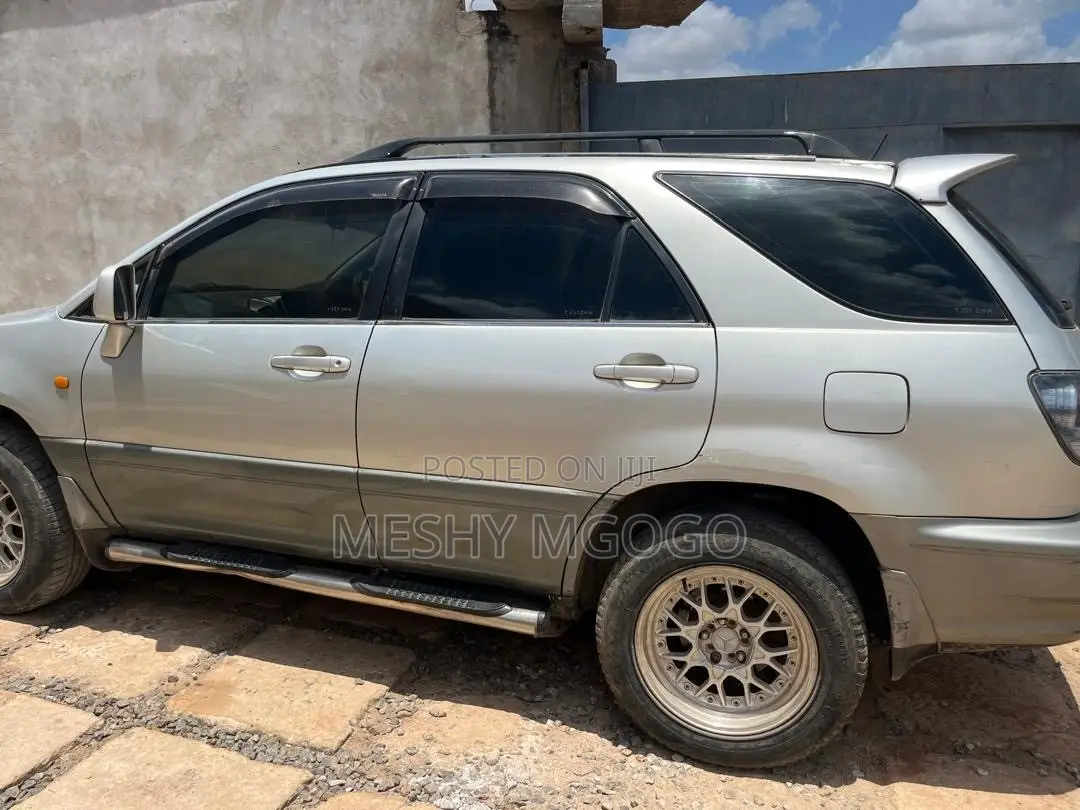 Toyota Harrier 2.2 16V 2002 Silver