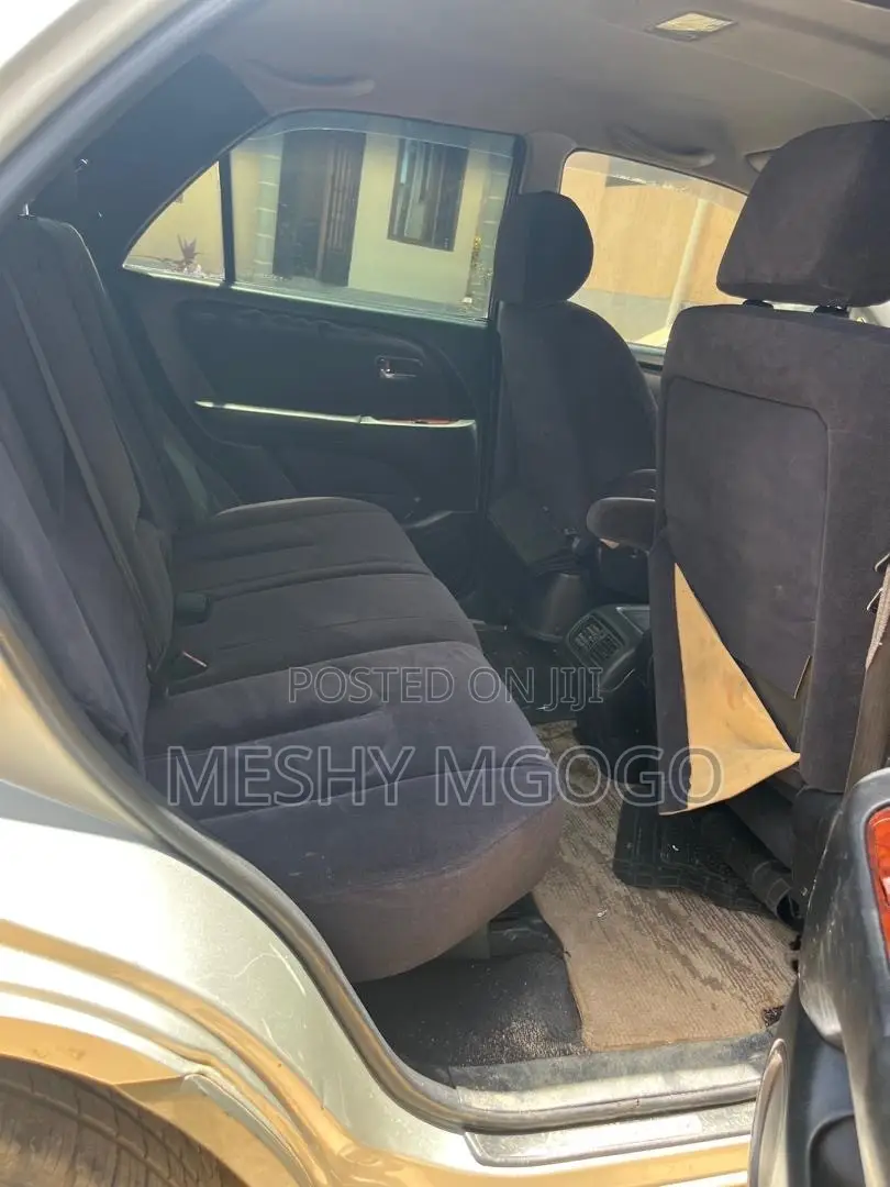 Toyota Harrier 2.2 16V 2002 Silver