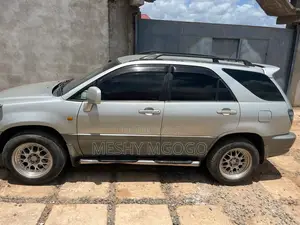 Toyota Harrier 2.2 16V 2002 Silver