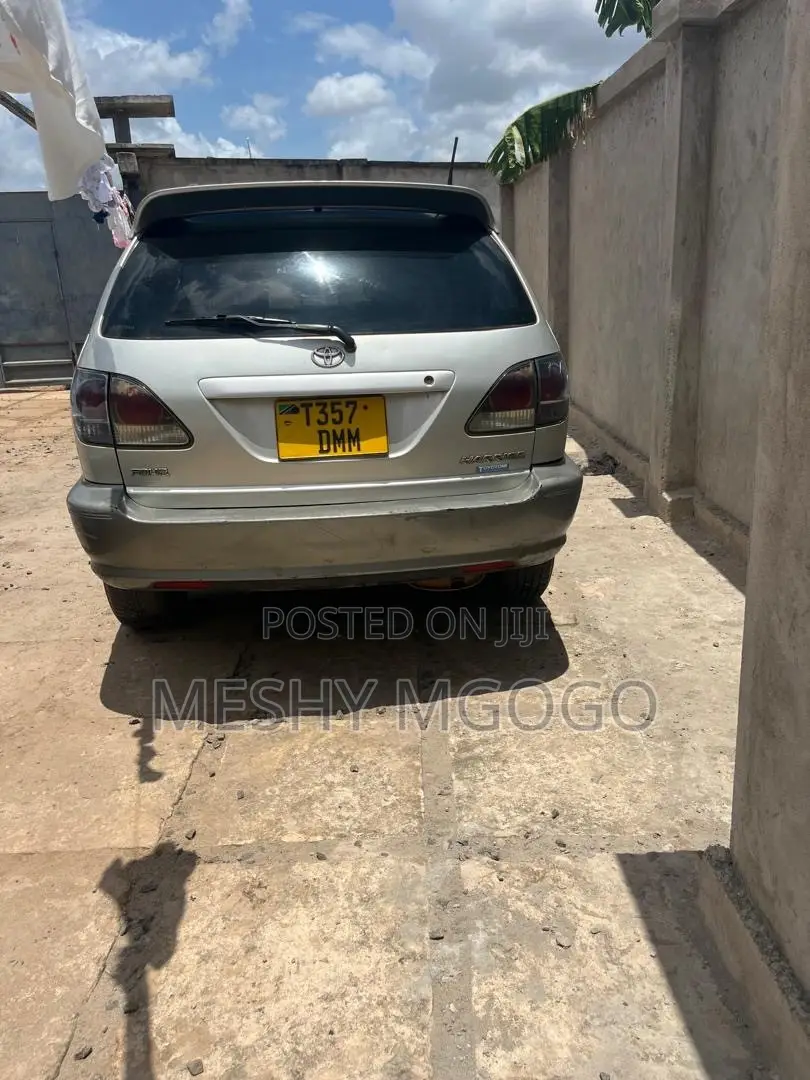 Toyota Harrier 2.2 16V 2002 Silver