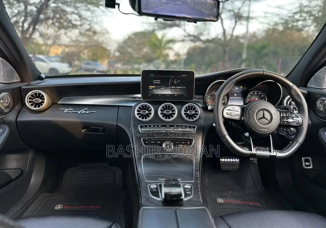 Mercedes-Benz C200 2014 White