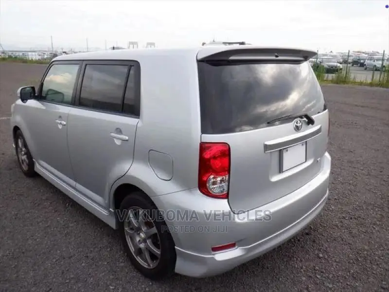 Toyota Corolla Rumion 2007 Silver