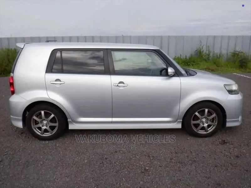 Toyota Corolla Rumion 2007 Silver