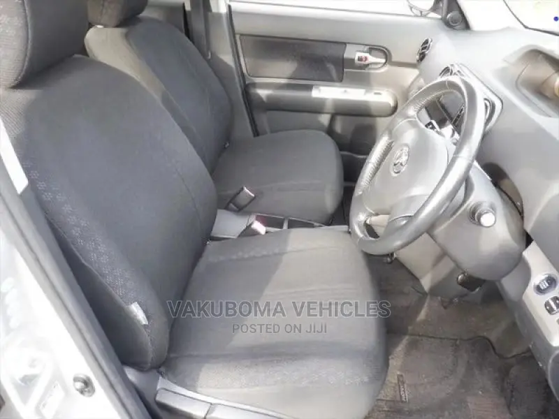 Toyota Corolla Rumion 2007 Silver