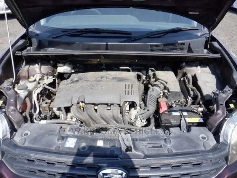 Toyota Corolla Rumion 2010