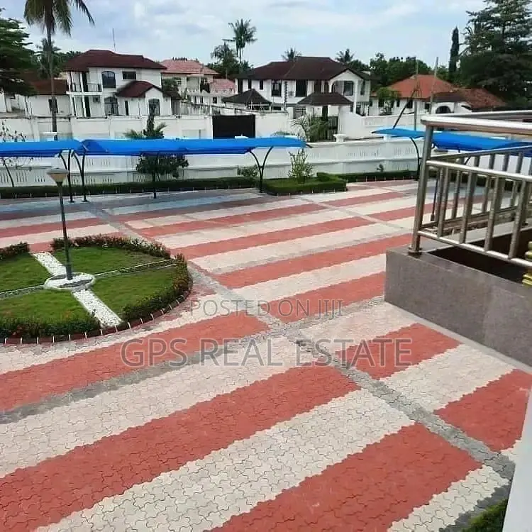1bil . ( House for Sale ) Ununio.
