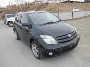 Toyota IST 2004 Black
