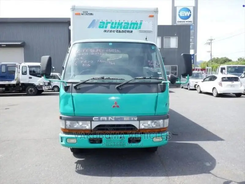 Mitsubishi Canter 1997 Green