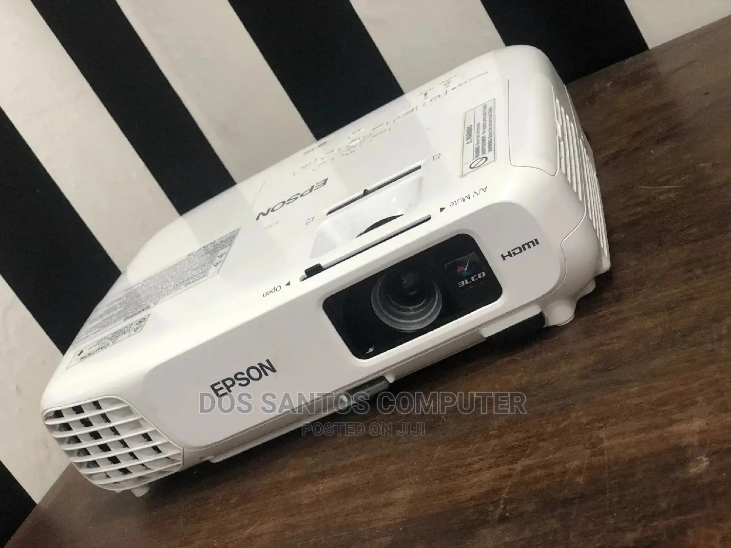 HD Epson Projector 100 Inches Display