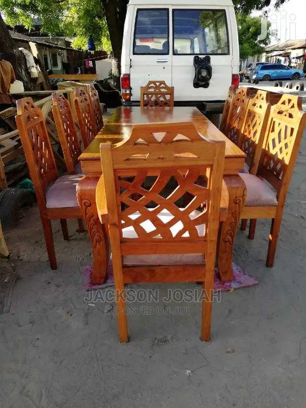Dinning Table