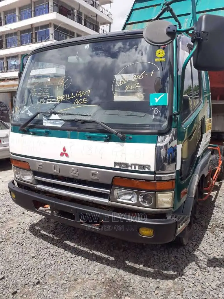 Mitsubishi Fusso