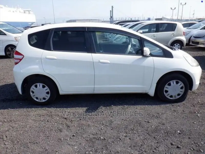 Honda Fit 2008 White