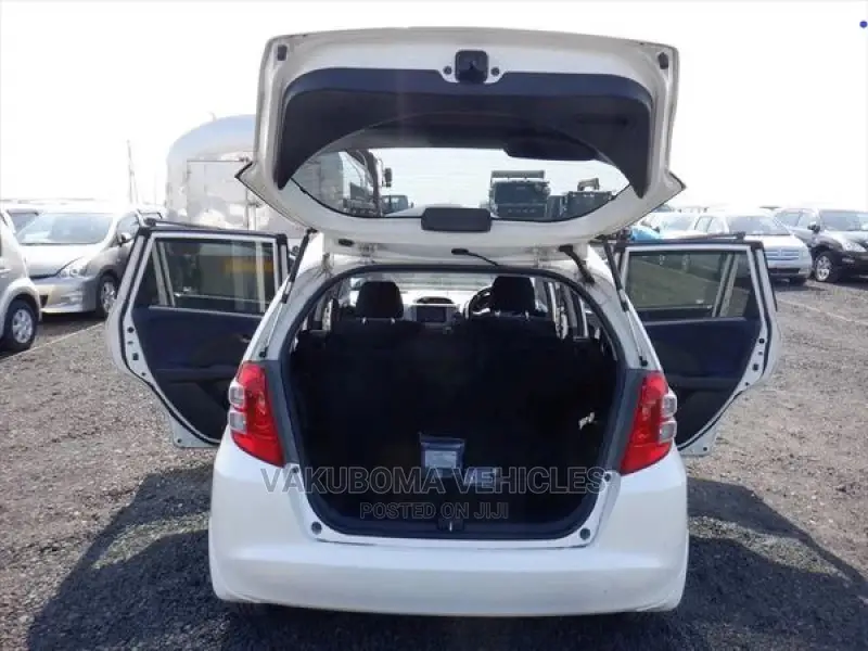 Honda Fit 2008 White