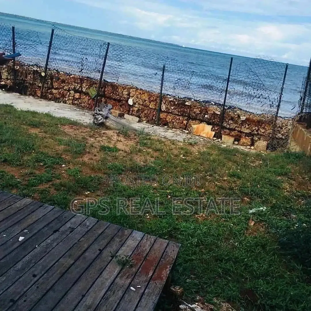 600mil ( Beach Plot for Sale ) .#