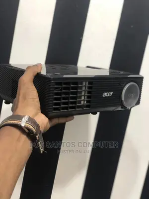 Accer HD Projector