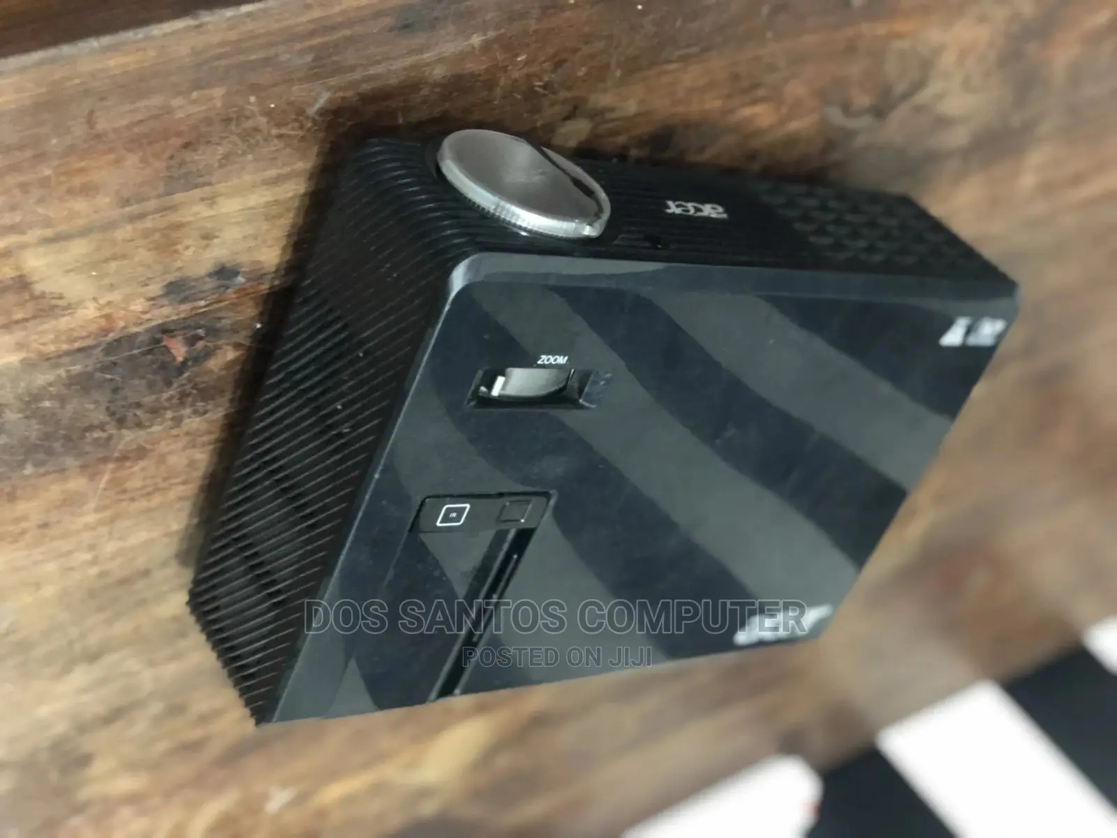 Accer HD Projector