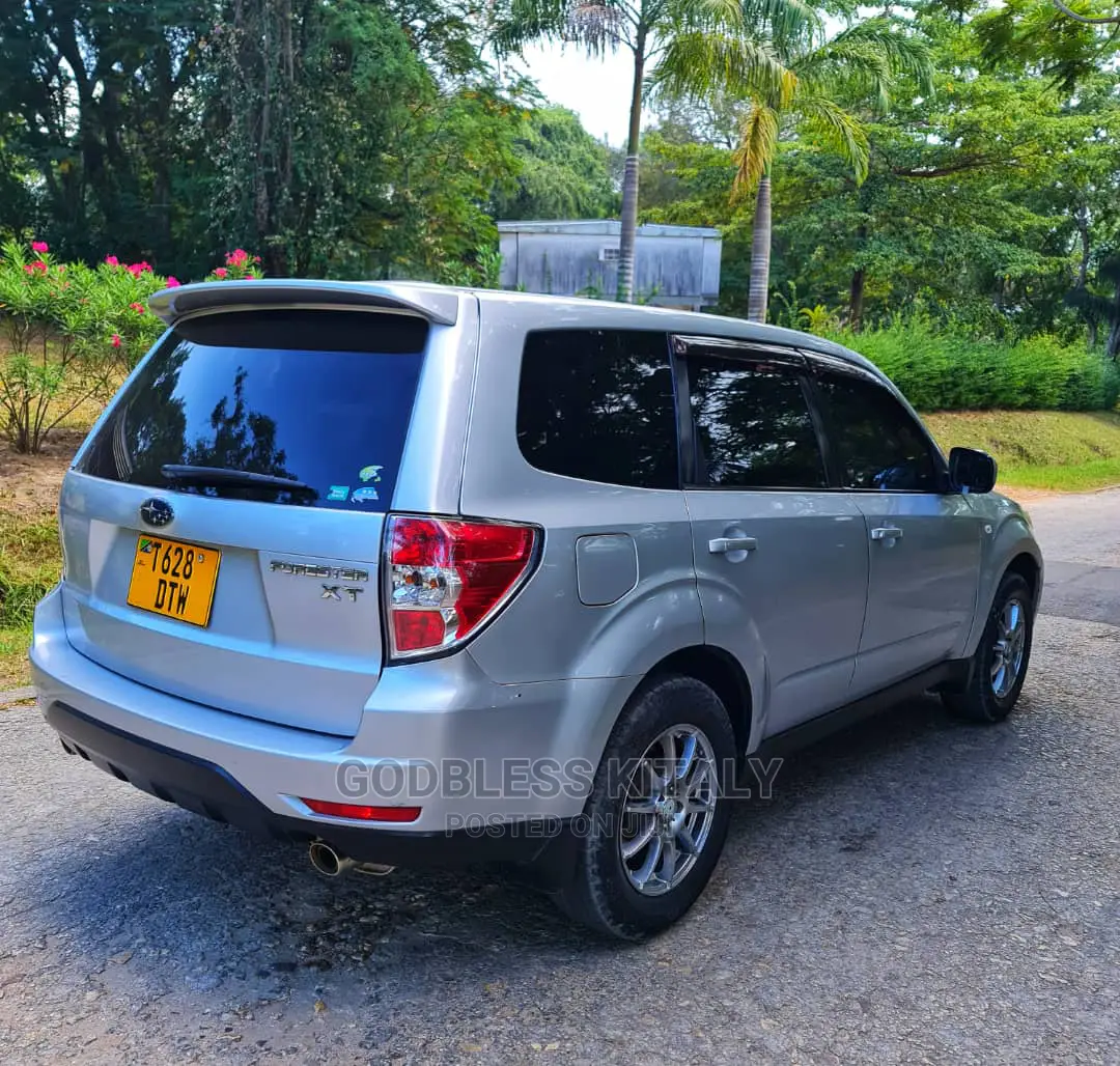 Subaru Forester 2009 2.0D X Silver