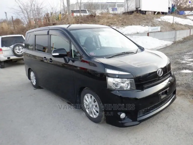 Toyota Voxy 2008 Black