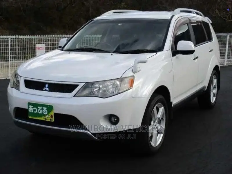 Mitsubishi Outlander 2005 White