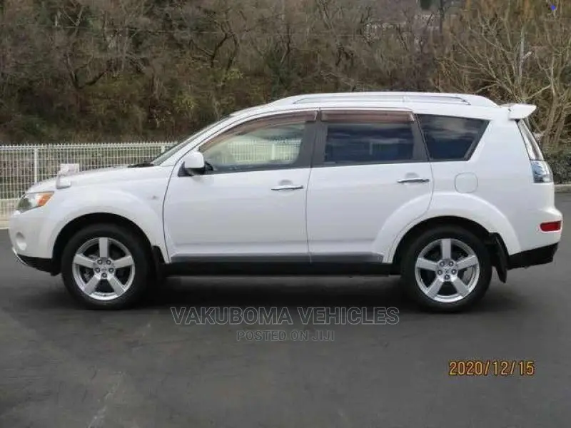 Mitsubishi Outlander 2005 White