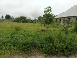 Kiwanja Kinauzwa