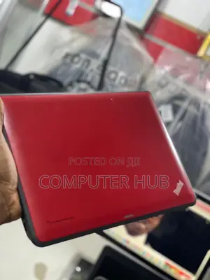 Laptop Lenovo ThinkPad X131e 4GB Intel Core 2 Duo HDD 320GB