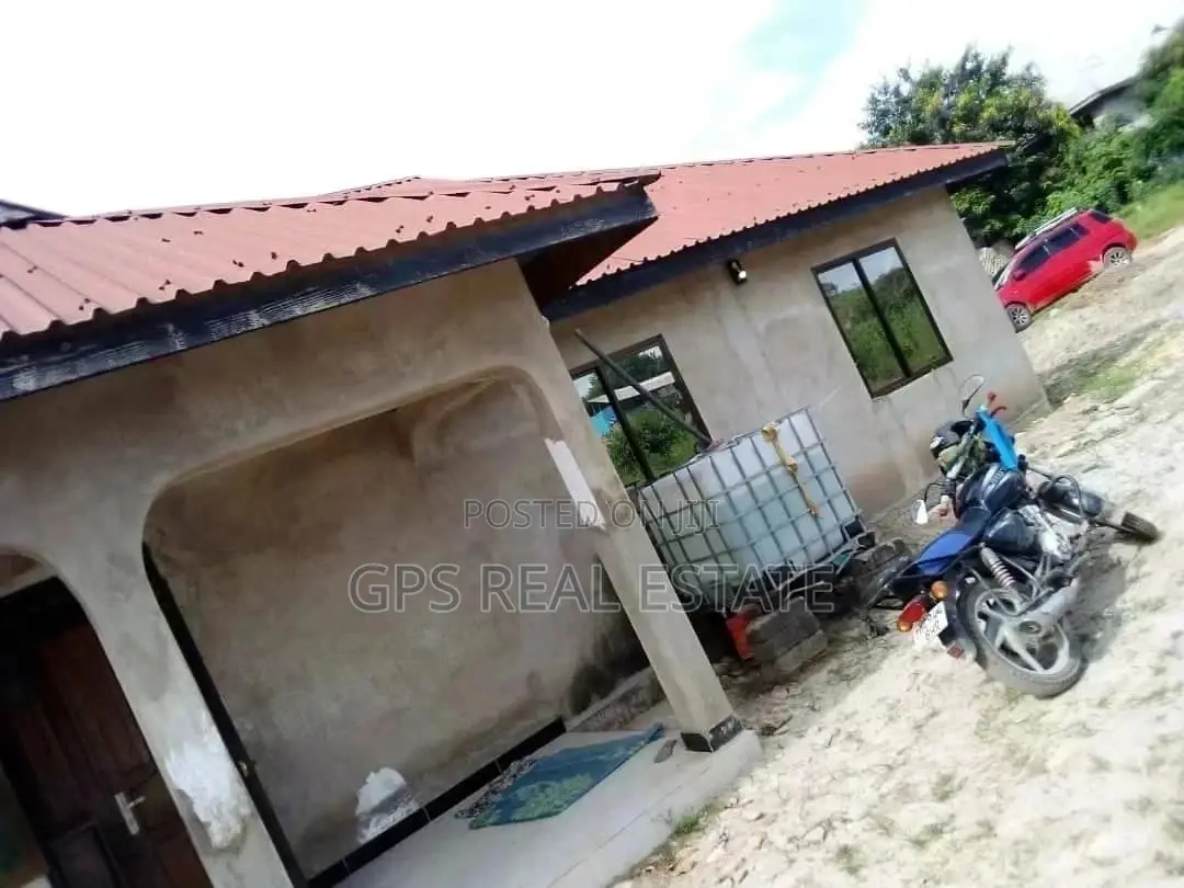 3 Bedrooms House for Sale in Evans Mansah, Kimara