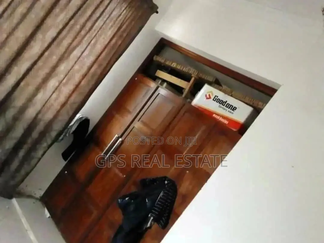 3 Bedrooms House for Sale in Evans Mansah, Kimara