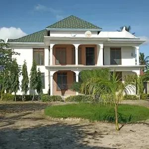6 Bedrooms House for Sale in Evans Mansah, Kigamboni