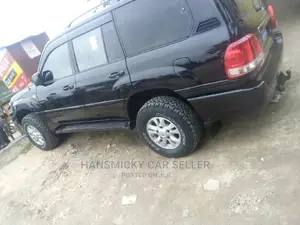Toyota Land Cruiser 2010 Black
