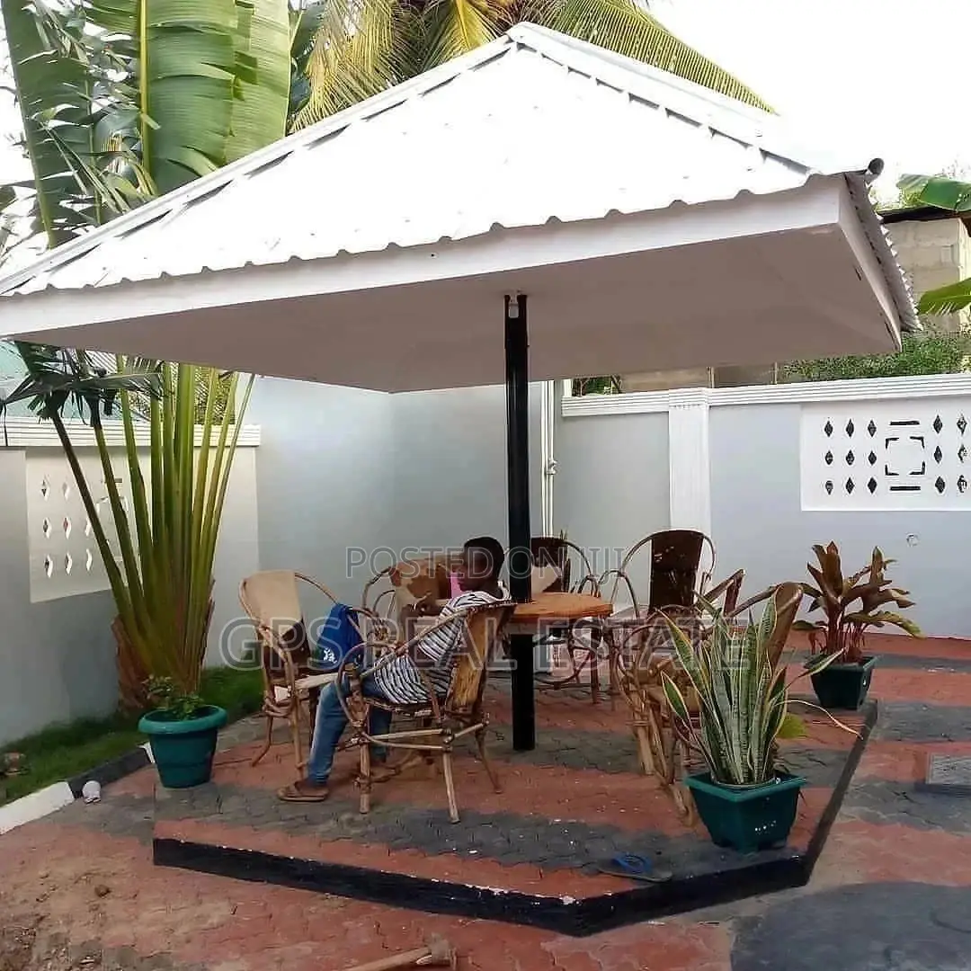130mil ( House for Sale at Tegeta Mivumoni)