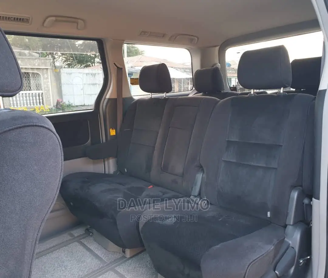 Toyota Alphard 2007 White