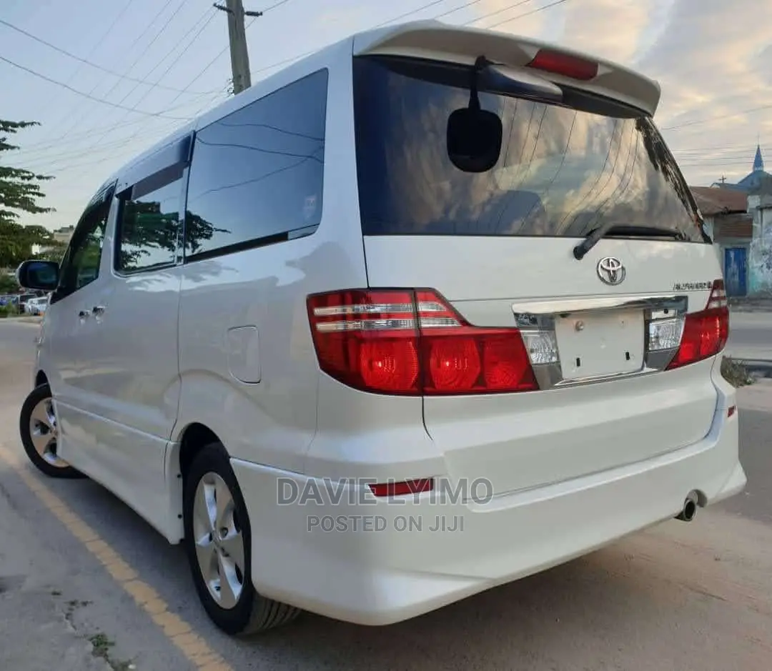 Toyota Alphard 2007 White