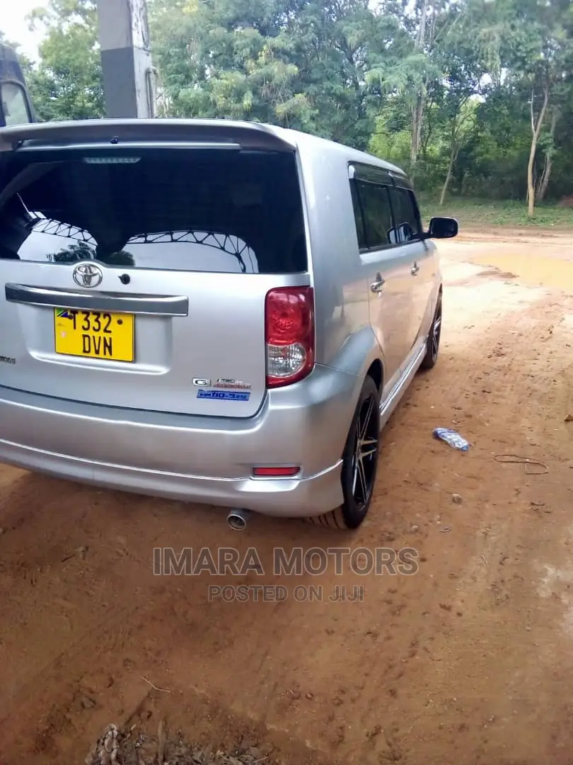 Toyota Corolla Rumion 2008 Silver