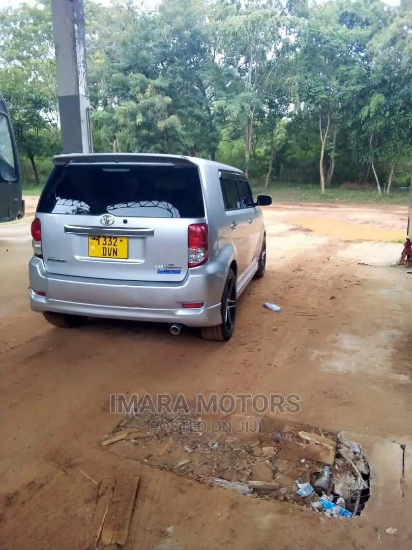 Toyota Corolla Rumion 2008 Silver