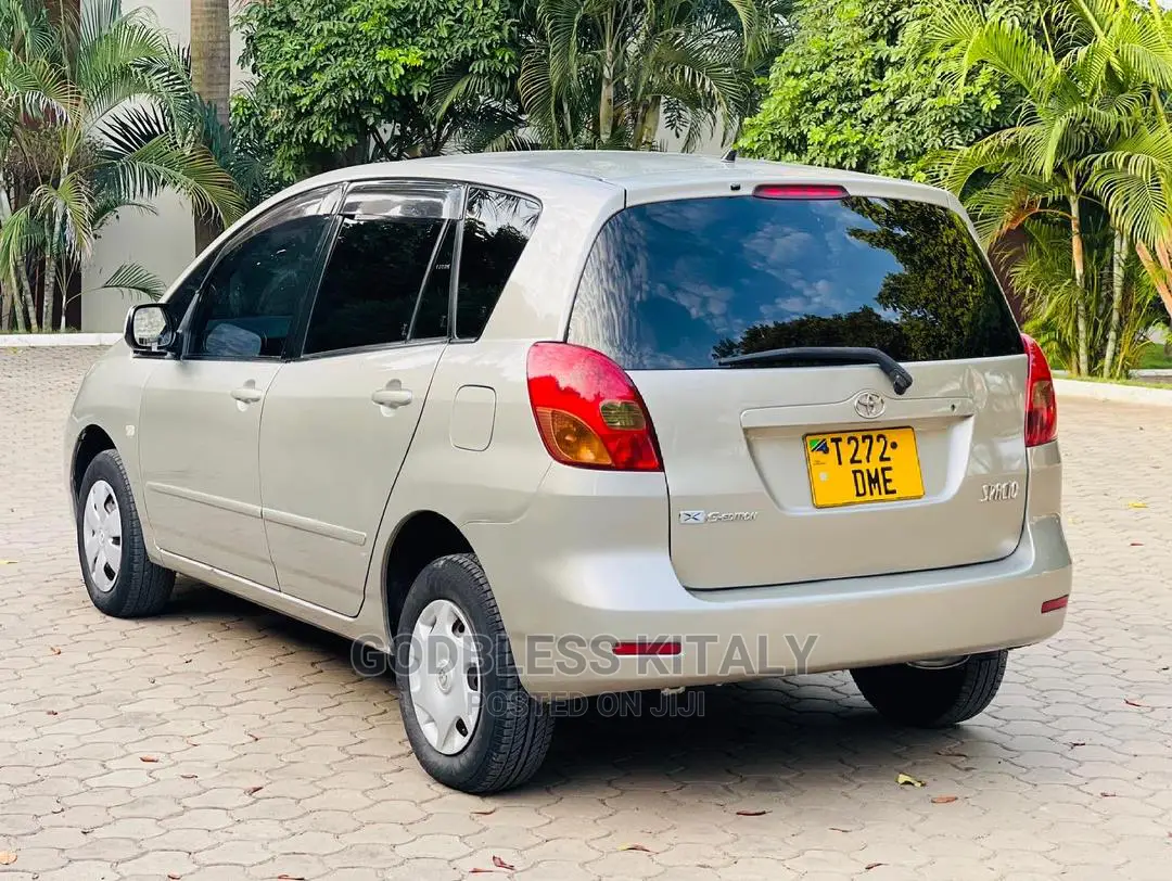 Toyota Corolla Spacio 2004 Beige