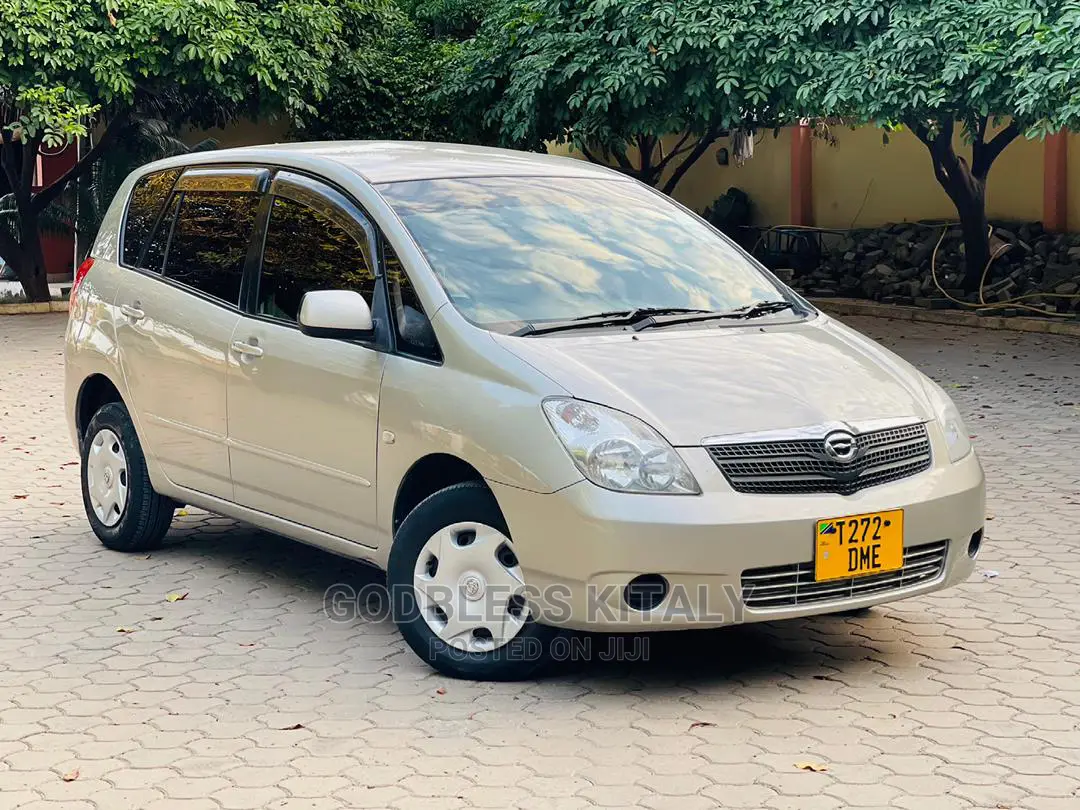Toyota Corolla Spacio 2004 Beige