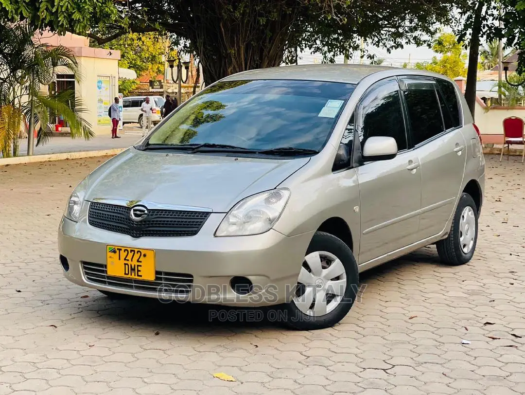 Toyota Corolla Spacio 2004 Beige