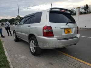 Toyota Kluger 2003 Silver