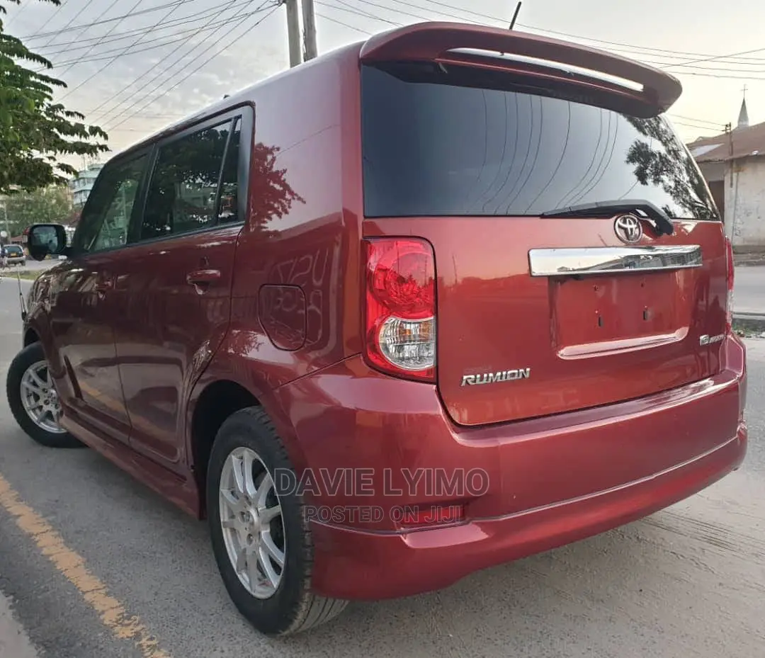 Toyota Corolla Rumion 2007
