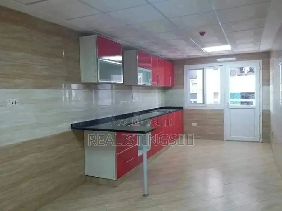 3bdrm Apartment in Upanga West for Sale