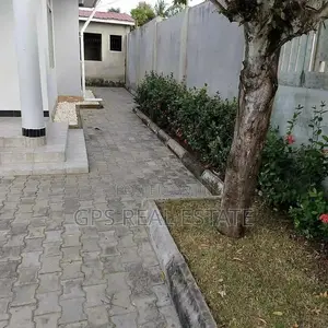3bdrm House in Evans Mansah, Kinondoni for Sale